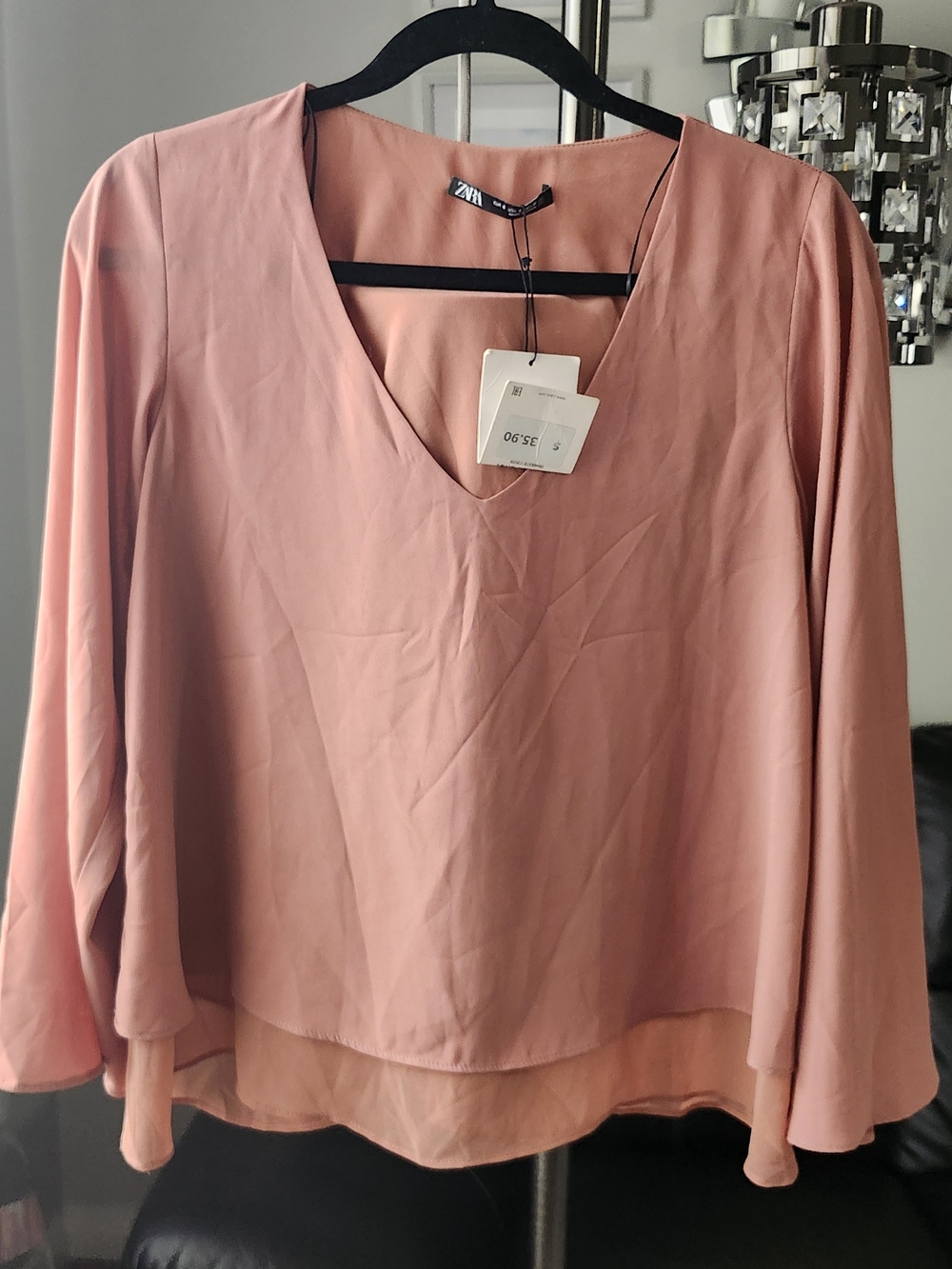Zara Women's Dusty Rose V-Neck Blouse
